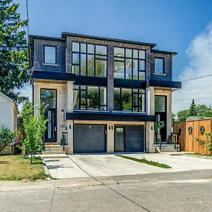  Apartment New Build 4 Bedroom-beach Vibes In The City Canada